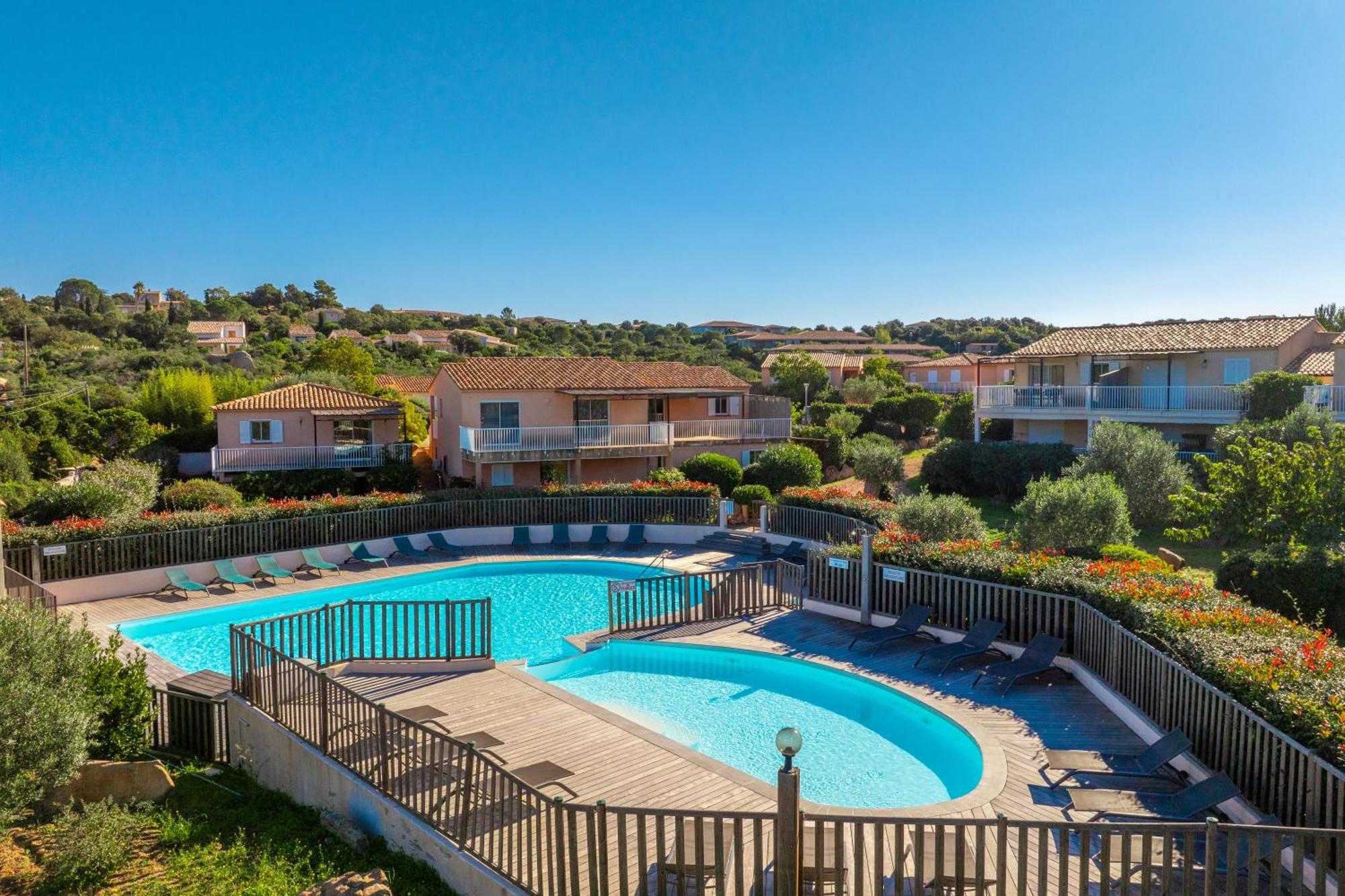 Residence Santa Giulia Park Порто-Веккіо Екстер'єр фото